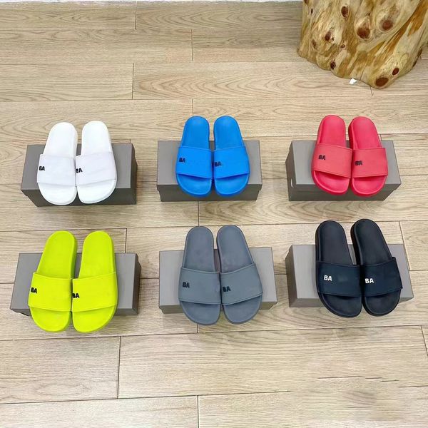 embroidered fabric slippers designer slide ladies summer beach walk sandals fashion low heeled flat slippers2023, Black
embroidered fabric slippers designer slide ladies summer beach walk sandals fashion low heeled flat slippers2023, Black