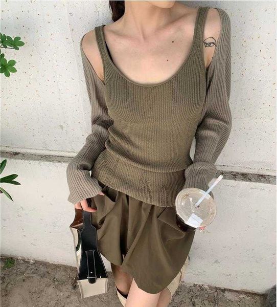 thread knitted pant cardigan coat slim fit inner wear outer vest pleated drape a, White
thread knitted pant cardigan coat slim fit inner wear outer vest pleated drape a, White