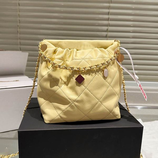 metal square women mini portable shoulder bag with golden hardware classic clutch vintage crossbody suitcases card holder trend diamond latt
metal square women mini portable shoulder bag with golden hardware classic clutch vintage crossbody suitcases card holder trend diamond latt