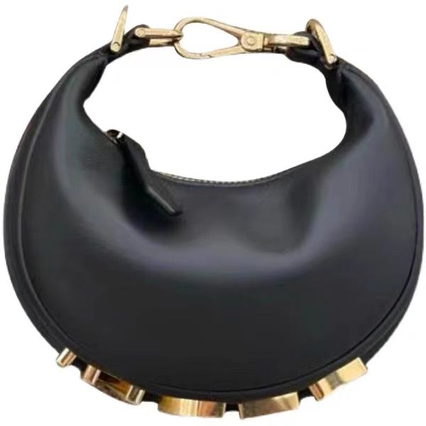 waist bags 2023 korean fashion retro crescent bag chain letter wrist mini underarm 230414
waist bags 2023 korean fashion retro crescent bag chain letter wrist mini underarm 230414
