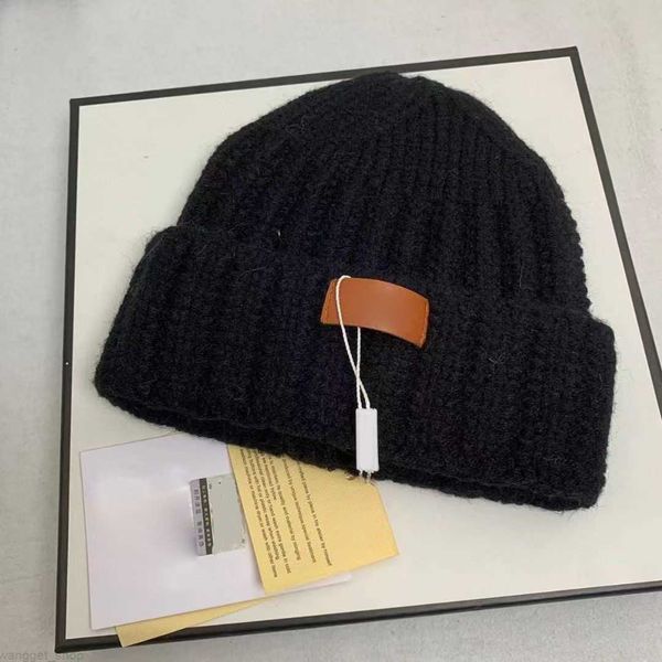 fashion luxury knitted hat designer beanie cap mens fitted hats for cashmere plaid letters casual skull caps outdoor fashion high cap, Blue;gray
fashion luxury knitted hat designer beanie cap mens fitted hats for cashmere plaid letters casual skull caps outdoor fashion high cap, Blue;gray