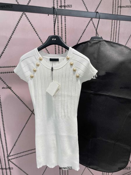 knit dress women's clothes fit girl skirt ladies dress spring product thin sling stripe design new arrival, Black;gray
knit dress women's clothes fit girl skirt ladies dress spring product thin sling stripe design new arrival, Black;gray