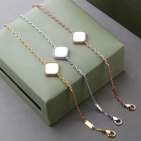 classic designer four leaf clover charm bracelets single motif van pendant chain 18k gold agate flower shell mother of pearl for women girls, Golden;silver
classic designer four leaf clover charm bracelets single motif van pendant chain 18k gold agate flower shell mother of pearl for women girls, Golden;silver