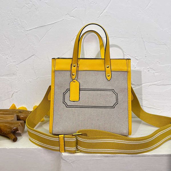 designers tote bag women luxurys handbag totes c letter shoulder bag high capacity shopping bags 4 color print crossbody bags 230320
designers tote bag women luxurys handbag totes c letter shoulder bag high capacity shopping bags 4 color print crossbody bags 230320