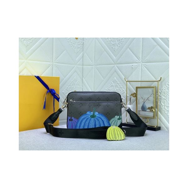 designer messenger bag eclipse pumpkin screen printed grass reverse canvas cc trio mens crossbody fashion leather man shoulder with purse wa
designer messenger bag eclipse pumpkin screen printed grass reverse canvas cc trio mens crossbody fashion leather man shoulder with purse wa