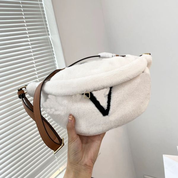 Winter Classic Felt Waist Bag Rabbit Fur Designer Chest Bags Interior Large Capacity Shoulder Bag Fashion Letter Convenient Crossbody Bags Free Shipping, Clear
Winter Classic Felt Waist Bag Rabbit Fur Designer Chest Bags Interior Large Capacity Shoulder Bag Fashion Letter Convenient Crossbody Bags Free Shipping, Clear