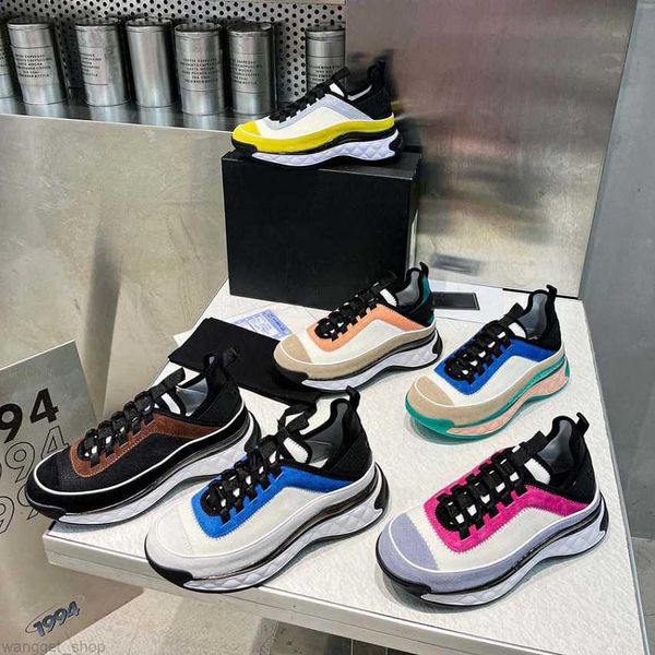 2022 designer shoes women men sneakers trainers black red retro ladies sneaker casual crystal bottom shoe good
2022 designer shoes women men sneakers trainers black red retro ladies sneaker casual crystal bottom shoe good