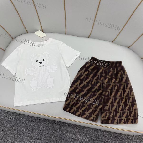 2023 kids clothing sets boys girls tracksuits suit letters print 2pcs designer t shirt short pants suits chidlren casual sport clothes 90-16, White
2023 kids clothing sets boys girls tracksuits suit letters print 2pcs designer t shirt short pants suits chidlren casual sport clothes 90-16, White