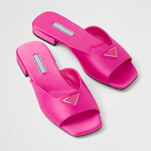 fashion solid color lady slipper luxury leisure flat bottom sandals summer slippers designer triangle buckle womens sandal classic beach sho, Black
fashion solid color lady slipper luxury leisure flat bottom sandals summer slippers designer triangle buckle womens sandal classic beach sho, Black