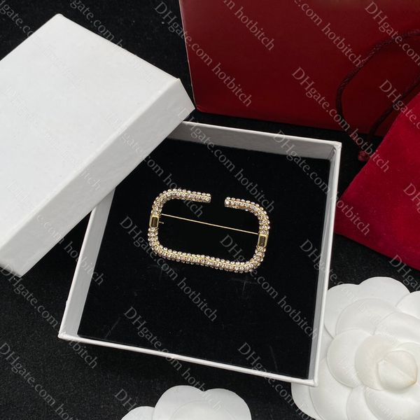 square gold diamond brooches designer women brooch lapel pins fashion letter badge luxury pin jewelry with box, Gray
square gold diamond brooches designer women brooch lapel pins fashion letter badge luxury pin jewelry with box, Gray