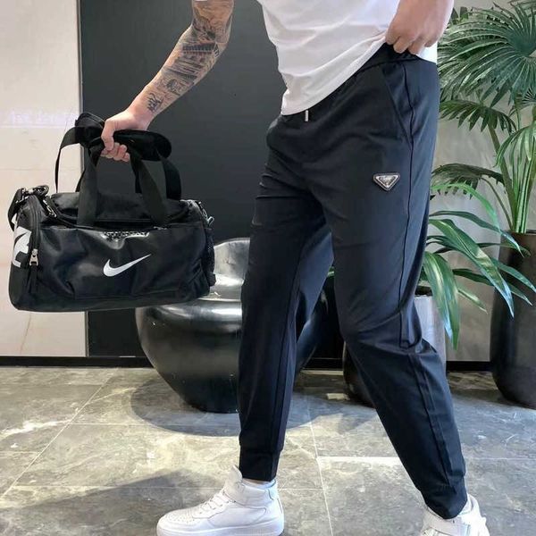 men's pants designer autumn and winter new fashion luxury black pants silk slip comfortable cotton material us size multi-pocket mens 2
men's pants designer autumn and winter new fashion luxury black pants silk slip comfortable cotton material us size multi-pocket mens 2