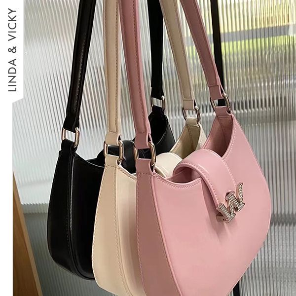 evening bags women s handbag cowhide lock crescent luxury half moon genuine leather lady shoulder bag axillary package 230414
evening bags women s handbag cowhide lock crescent luxury half moon genuine leather lady shoulder bag axillary package 230414