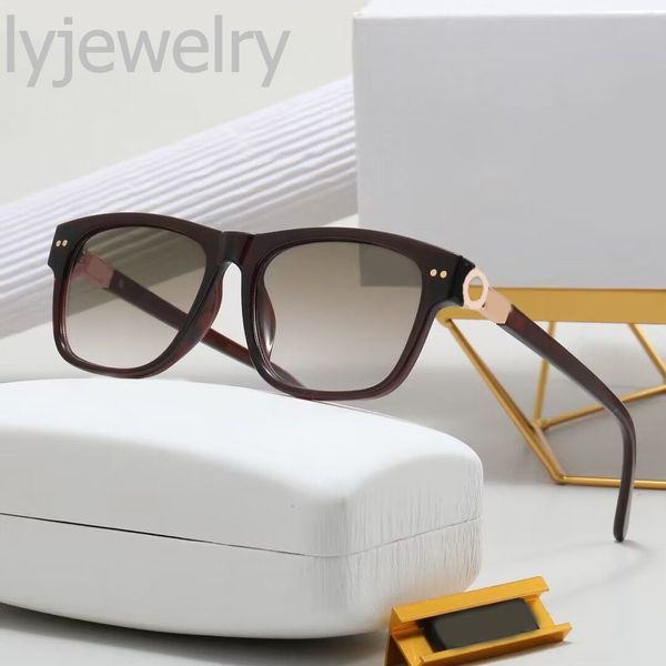 elegant womens sunglasss mens designer sun glasses multi styles european style sonnenbrille square sunglasses for ladies outdoor uv protecti, White;black
elegant womens sunglasss mens designer sun glasses multi styles european style sonnenbrille square sunglasses for ladies outdoor uv protecti, White;black