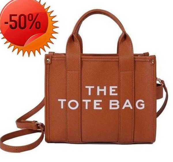 totes famous designer bags the tote bag fashion luxury women crossbody purses multi pochette handbags pu leather purses shoulder casualess
totes famous designer bags the tote bag fashion luxury women crossbody purses multi pochette handbags pu leather purses shoulder casualess
