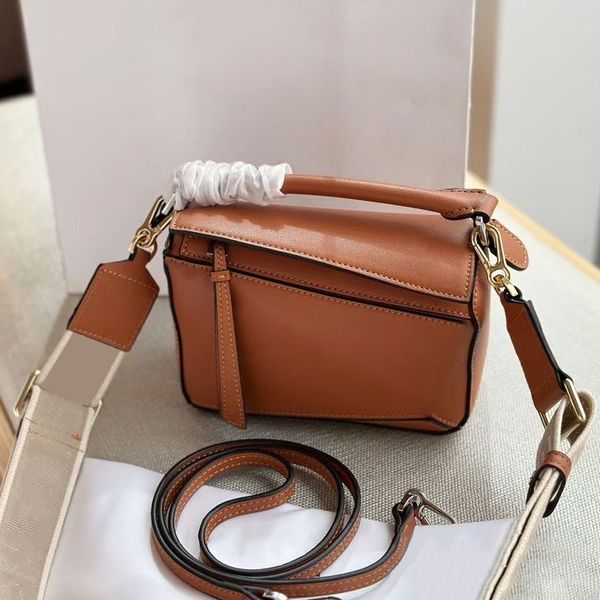 designer puzzles ladies bag crossbody shoulder messenger bags real leather luxury classic calfskin women cuboid shape handle lowe purse wall
designer puzzles ladies bag crossbody shoulder messenger bags real leather luxury classic calfskin women cuboid shape handle lowe purse wall