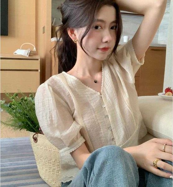 french style retro shirts elegant lace v neck embroidery puff short sleeve shirt, White
french style retro shirts elegant lace v neck embroidery puff short sleeve shirt, White