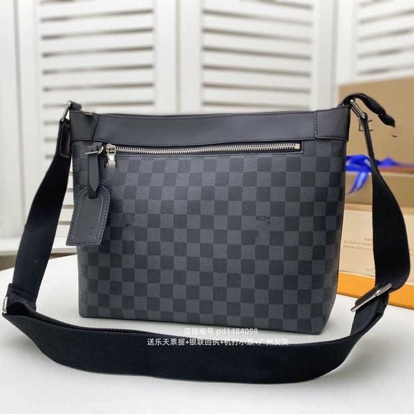 briefcases 2023 new haige men's one shoulder diagonal straddle differential bag classic computer bag office leisure fashion bag
briefcases 2023 new haige men's one shoulder diagonal straddle differential bag classic computer bag office leisure fashion bag