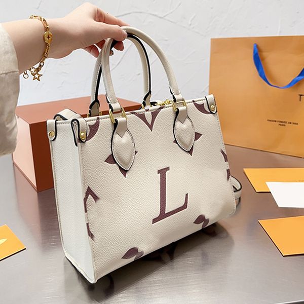 onthego mm gm bag luxurys designers bags handbags m45321 ladies chain shoulder leather purse crossbody bag sac totes
onthego mm gm bag luxurys designers bags handbags m45321 ladies chain shoulder leather purse crossbody bag sac totes