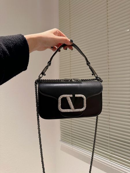 shoulder bags h-new luxury handbag envelope imported cowhide personality chain messenger designer flip
shoulder bags h-new luxury handbag envelope imported cowhide personality chain messenger designer flip