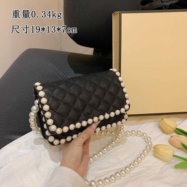 Xiaoxiangfeng Lingge texture bag female 2023 new pearl chain fortune Single Shoulder Messenger Bag, Black8
Xiaoxiangfeng Lingge texture bag female 2023 new pearl chain fortune Single Shoulder Messenger Bag, Black8