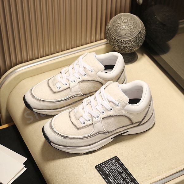 luxury brand cnel calfskin casual shoes reflective sneakers vintage leather trainers 23ss interlocking trainers patchwork leisure sneaker de, Black
luxury brand cnel calfskin casual shoes reflective sneakers vintage leather trainers 23ss interlocking trainers patchwork leisure sneaker de, Black