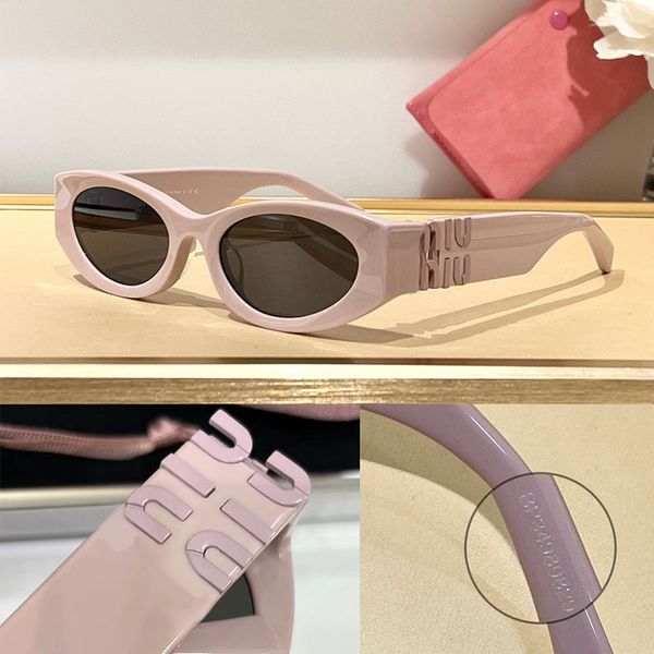 Mens and womens fashionable cats eye Designer sunglasses SMU11W oval acetate frame temples metal letters beach party beach eyewear with an original box cool women
Mens and womens fashionable cats eye Designer sunglasses SMU11W oval acetate frame temples metal letters beach party beach eyewear with an original box cool women
