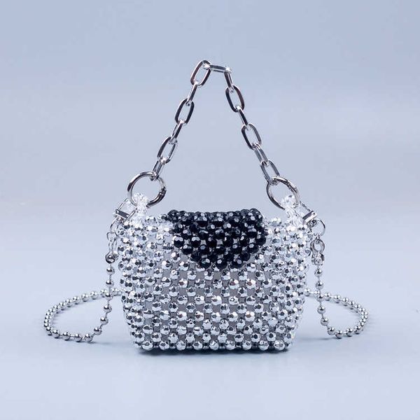 shiny silver designer bags corner bead contrast color flip acrylic portable hand beaded shoulder bag chain messenger bag 230318
shiny silver designer bags corner bead contrast color flip acrylic portable hand beaded shoulder bag chain messenger bag 230318