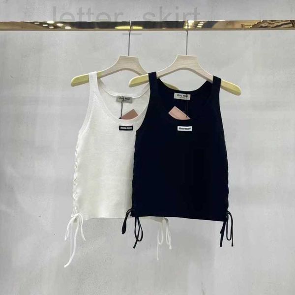 women's tanks & camis designer miao 2023 spring/summer new product letter sticker pit stripe side strap decoration age reducing style k, White
women's tanks & camis designer miao 2023 spring/summer new product letter sticker pit stripe side strap decoration age reducing style k, White
