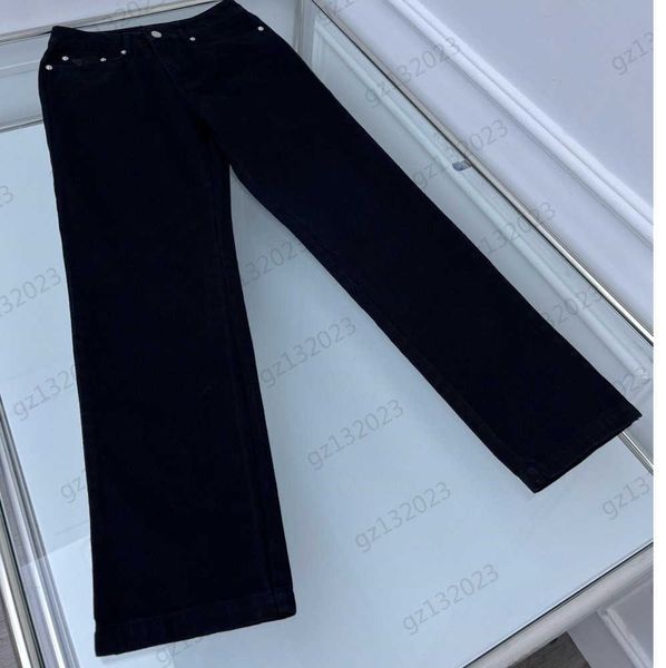 luxury jeans metal triangle logo decoration solid color straight denim trousers twill cotton comfortable breathable high waist pant jeans fo, Blue
luxury jeans metal triangle logo decoration solid color straight denim trousers twill cotton comfortable breathable high waist pant jeans fo, Blue