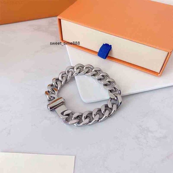 love bracelet mens necklaces jewelry womens pendants magnetic button stainless steel titanium diamond fashion necklace multiple styles with, Silver
love bracelet mens necklaces jewelry womens pendants magnetic button stainless steel titanium diamond fashion necklace multiple styles with, Silver