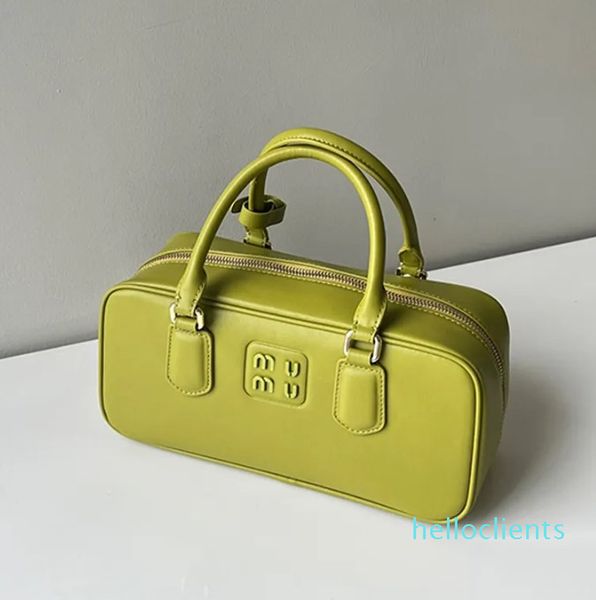 Designer-handle shoulder bag bowling handbags purses Womens Mens Designer wallets crossbody square Genuine Leather tote wrinkle, Black
Designer-handle shoulder bag bowling handbags purses Womens Mens Designer wallets crossbody square Genuine Leather tote wrinkle, Black