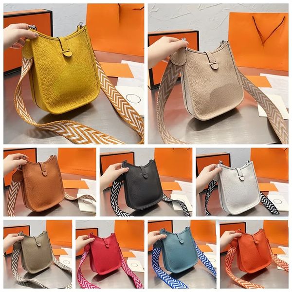 evelyne crossbody gm chocolat taurillon clemence square tote bags fashion hollow out storage handbag designer luxury handbags with adjustabl
evelyne crossbody gm chocolat taurillon clemence square tote bags fashion hollow out storage handbag designer luxury handbags with adjustabl
