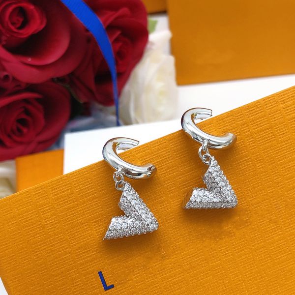 charm stud earrings designer for womens luxury jewlery letter v diamond stud 18k gold silver earring l ouis v uit tons send original package, Golden
charm stud earrings designer for womens luxury jewlery letter v diamond stud 18k gold silver earring l ouis v uit tons send original package, Golden