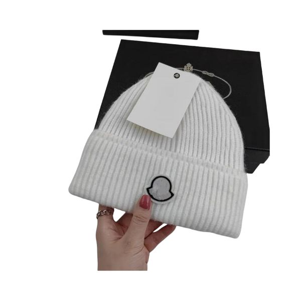 Beanie designer beanie bonnet hat bucket hat cap design winter hat knitted hat luxury Spring Skull caps Winter Unisex Cashmere Letters Casual high-quality
Beanie designer beanie bonnet hat bucket hat cap design winter hat knitted hat luxury Spring Skull caps Winter Unisex Cashmere Letters Casual high-quality