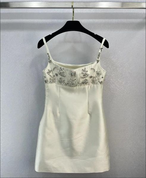 street style dresses 2023 new spring summer spaghetti strap fashion milan runway dress designer brand same style women's 1229-6, Black;gray
street style dresses 2023 new spring summer spaghetti strap fashion milan runway dress designer brand same style women's 1229-6, Black;gray