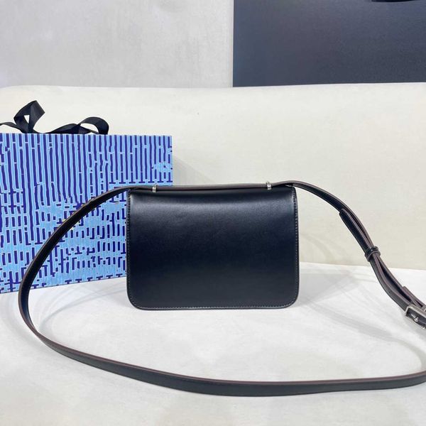 brand shoulder bag designer bags women's tb handbags tote fashion clutch flap jingle bag crossbody bags designer girl fashion evening c
brand shoulder bag designer bags women's tb handbags tote fashion clutch flap jingle bag crossbody bags designer girl fashion evening c
