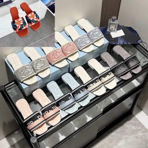 triangle buckle jacquard beach slippers classic flat heel slides fabric embroidery logo sandal designer summer shoes flip flops quilted leat, Black
triangle buckle jacquard beach slippers classic flat heel slides fabric embroidery logo sandal designer summer shoes flip flops quilted leat, Black