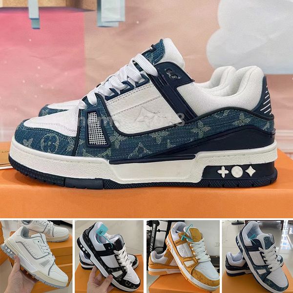 2023 fashion classic mens women casual shoes trainer designer sneakers printing low cut green red black white breathable running shoe 36-45, White;red
2023 fashion classic mens women casual shoes trainer designer sneakers printing low cut green red black white breathable running shoe 36-45, White;red
