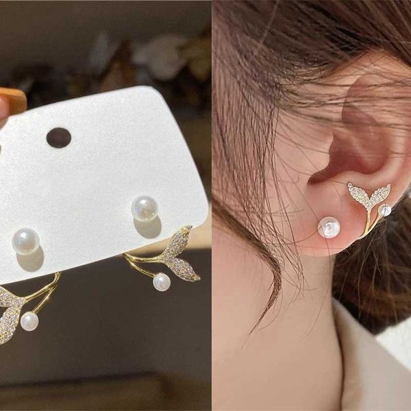 stud korean new light luxury zircon fishtail pearl stud earrings for women fashion crystal imitation pearl sweet earring girl jewelry p23041, Golden;silver
stud korean new light luxury zircon fishtail pearl stud earrings for women fashion crystal imitation pearl sweet earring girl jewelry p23041, Golden;silver