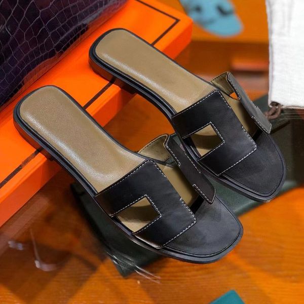 2023 delivery french new lian fashion summer slippers women's leather thick and comfortable shoes high heel sandals 35-42, Black
2023 delivery french new lian fashion summer slippers women's leather thick and comfortable shoes high heel sandals 35-42, Black