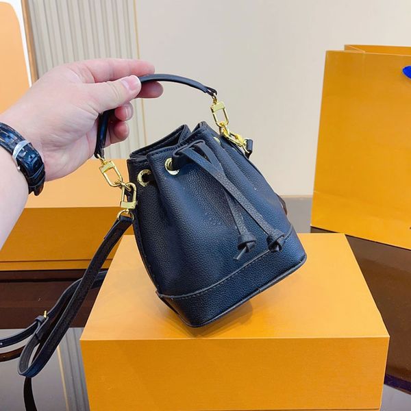 drawstring bucket bag mini hobo genuine leather underarm cross body bags shoulder shopping handbags women handbag purse printing lady pouch
drawstring bucket bag mini hobo genuine leather underarm cross body bags shoulder shopping handbags women handbag purse printing lady pouch