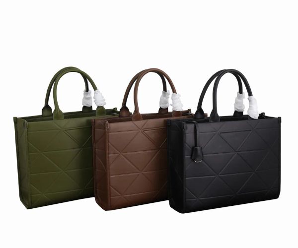 Original luxury designer bag tote bag purses high quality handbags women shoulder bags big capacity shopping Messenger bag purse free ship, Green #size:39x31x10cm
Original luxury designer bag tote bag purses high quality handbags women shoulder bags big capacity shopping Messenger bag purse free ship, Green #size:39x31x10cm