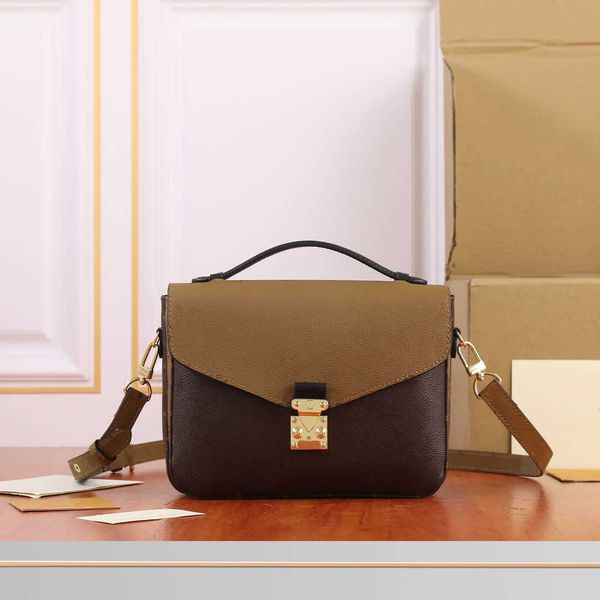 designers bags luxurys crossbodys women handbag messenger bags leather elegant shoulder bags crossbody bag shopping tote
designers bags luxurys crossbodys women handbag messenger bags leather elegant shoulder bags crossbody bag shopping tote