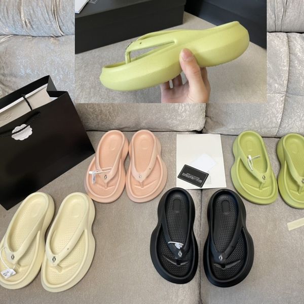 new style interlocking c slippers logo thong sandal sliders women men designer flip flops macaron rubber slides thick bottom platform mule b, Black
new style interlocking c slippers logo thong sandal sliders women men designer flip flops macaron rubber slides thick bottom platform mule b, Black