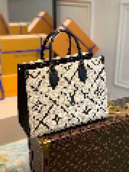 shopping bags embroidered embossed leather onthego tote bag m46016 cream white luxury brand designer women travel bag real leather handbags, Black;white
shopping bags embroidered embossed leather onthego tote bag m46016 cream white luxury brand designer women travel bag real leather handbags, Black;white