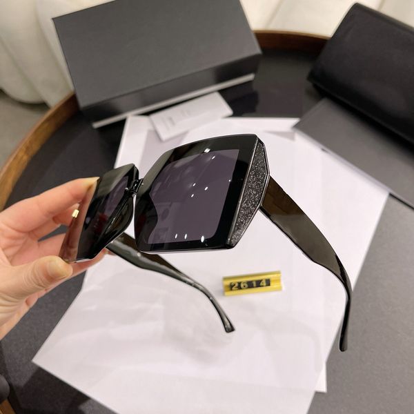 grandma xiang's home sunglasses full frame rectangle sunglasses polarized lens,five color frame optiona, White;black
grandma xiang's home sunglasses full frame rectangle sunglasses polarized lens,five color frame optiona, White;black