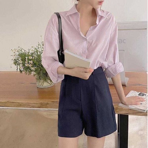 minimalist basic solid color long sleeved shirt spring and summer niche lapel, White
minimalist basic solid color long sleeved shirt spring and summer niche lapel, White