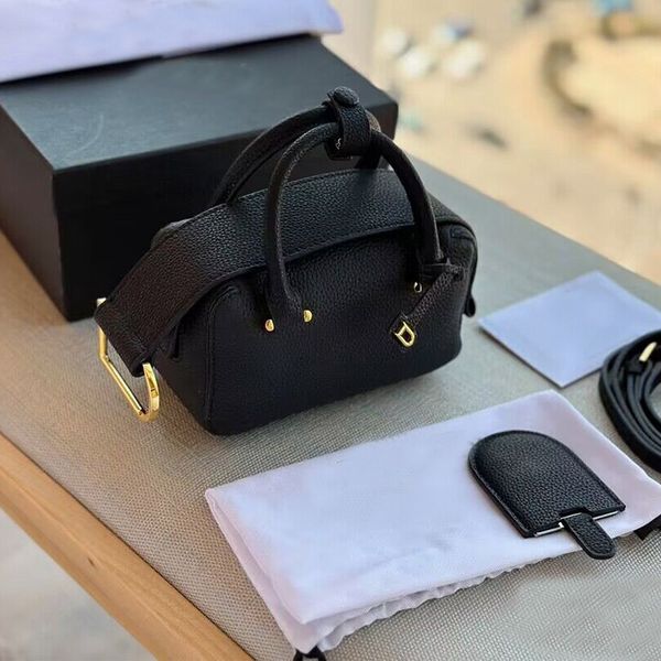 luxury designer handbag cool box nano delvaux wash bag makeup bag mini leather shoulder bag cross body clutch bags totes small wallet credit
luxury designer handbag cool box nano delvaux wash bag makeup bag mini leather shoulder bag cross body clutch bags totes small wallet credit