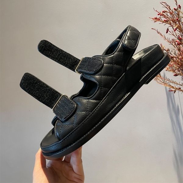 slippers designer luxury sandals woman 2023 summer daddy sandal women casual beach sandals quilted leather roman size 35 42 230414, Black
slippers designer luxury sandals woman 2023 summer daddy sandal women casual beach sandals quilted leather roman size 35 42 230414, Black
