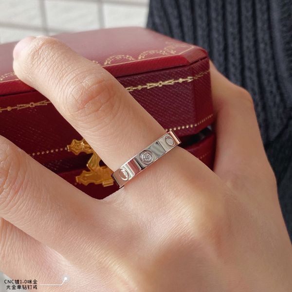 Love Rings Men Designer Ring Screw Diamond Titanium Steel Bague Women Ring Plated Silver Gold Rose Gold Couple Jewelry For Lovers 6MM 7MM 8MM Wedding Gift No Fade No Box
Love Rings Men Designer Ring Screw Diamond Titanium Steel Bague Women Ring Plated Silver Gold Rose Gold Couple Jewelry For Lovers 6MM 7MM 8MM Wedding Gift No Fade No Box